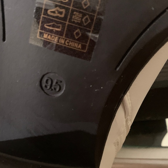 Dream Pairs White Ankle Boots - Picture 8 of 16